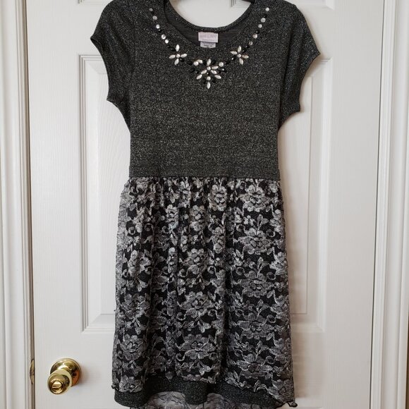 Iris & Ivy Girls Formal Party Hi-Low Dress ~ Black and Sparkly Silver ~ Sz 12/14 - Picture 2 of 5